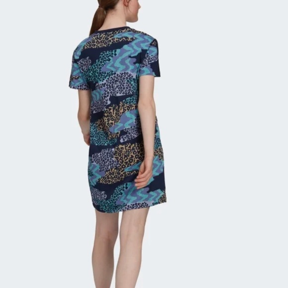 Adidas x Farm Rio Colab V neck dress. M. NWT - Picture 2 of 9